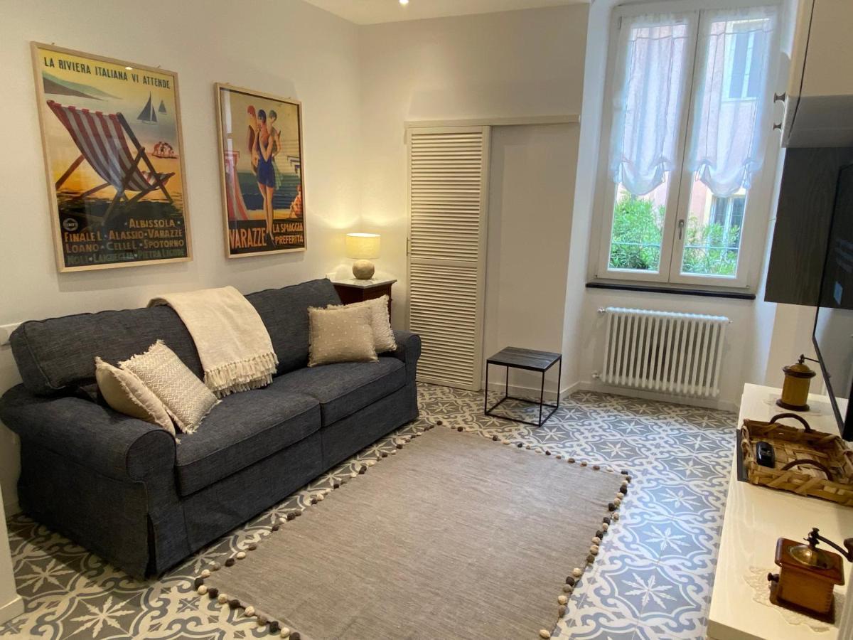 Suites 5 Stelle Nel Borgo Di Varraze Exterior foto